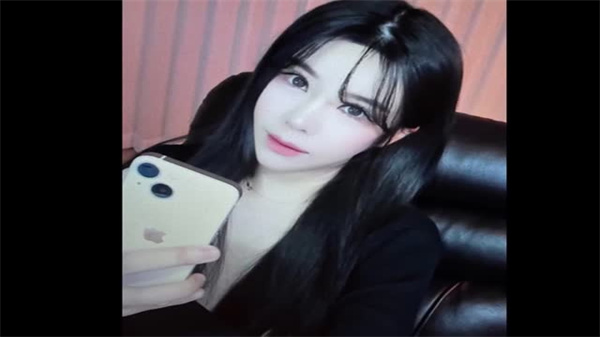 专属定制朝鲜学生第12弹：清纯学妹的私密诱惑体验