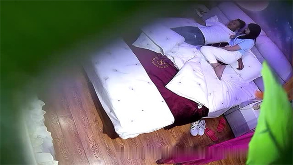 【偷拍】情趣酒店超近距离高清盗摄完整版